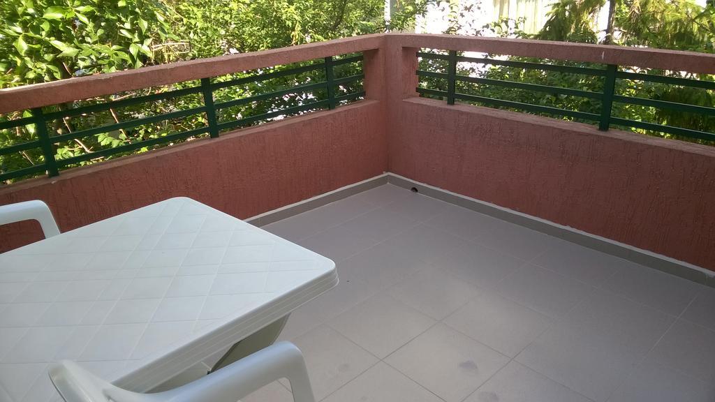Summer Sz Guest House Созопол Екстериор снимка